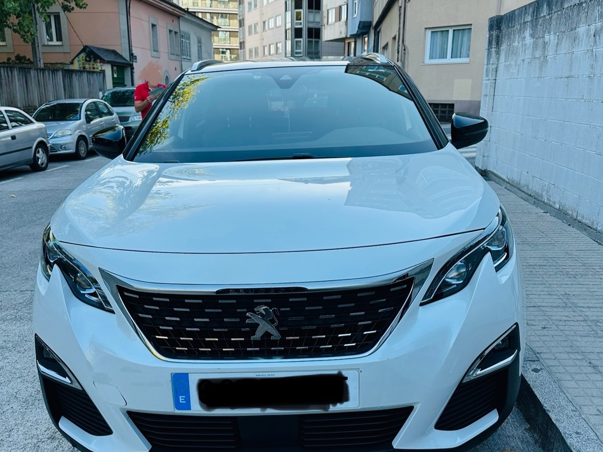 Imagen de PEUGEOT 3008