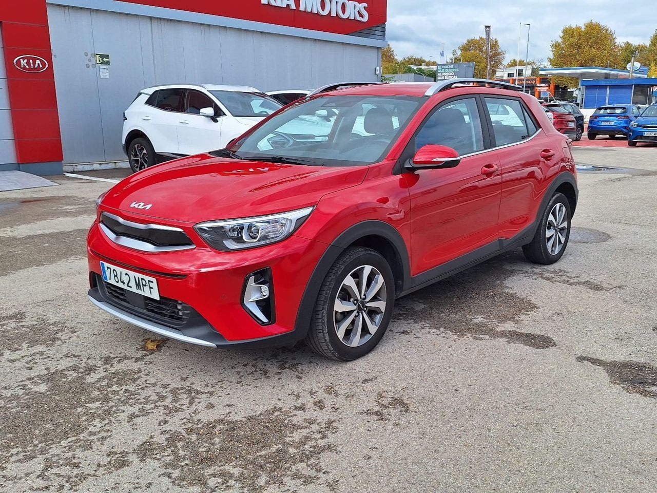 KIA Stonic (1.0 T-GDi 74kW (100CV) MHEV MT Drive) en Madrid