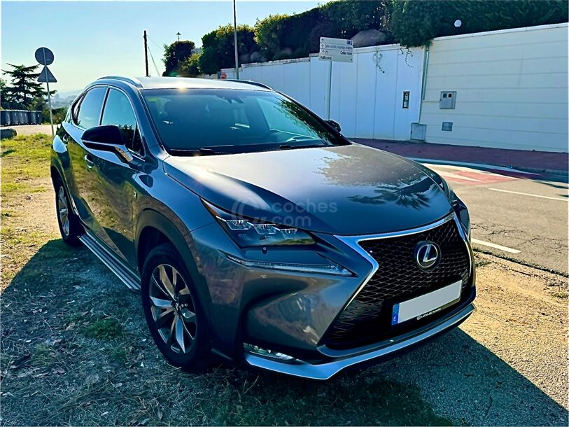 Foto del LEXUS NX 300h F Sport 4WD