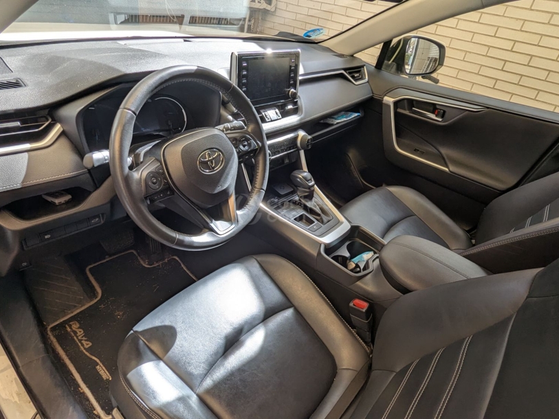 Foto del TOYOTA RAV-4 2.5 hybrid 4WD Advance