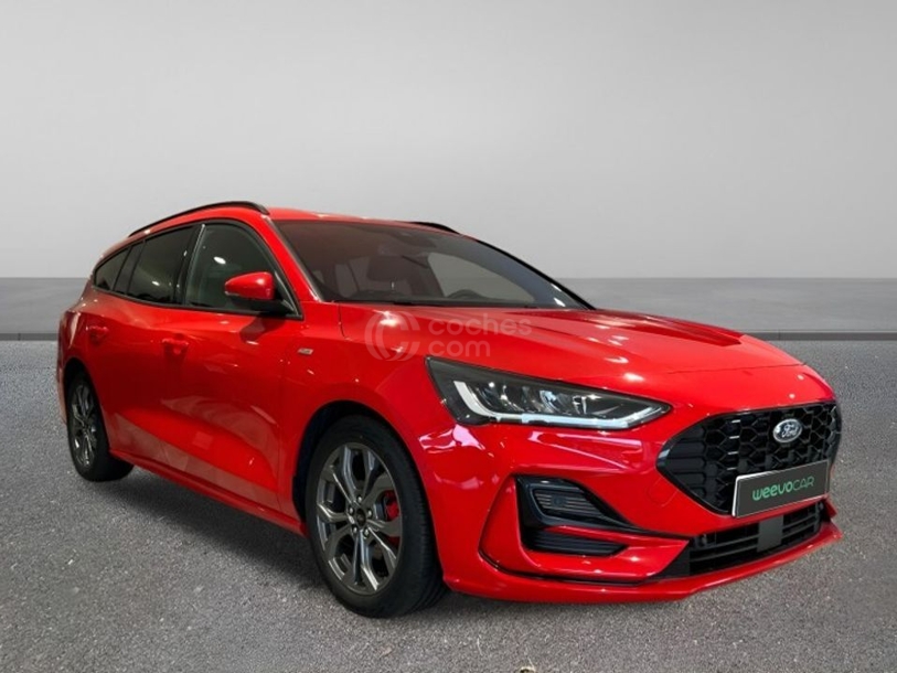 Foto del FORD Focus 1.0 Ecoboost MHEV ST-Line 125