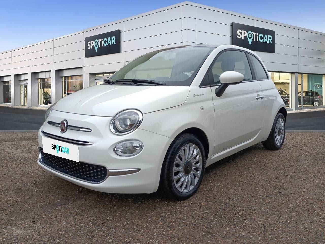 FIAT 500 (  1.0 Hybrid 51KW (70 CV) Dolcevita) en Sevilla