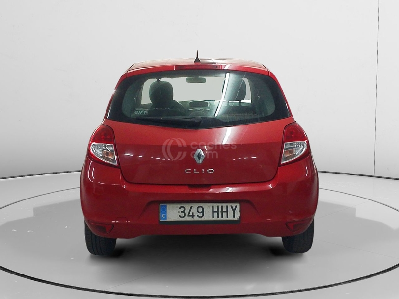 Foto del RENAULT Clio 1.2 Yahoo