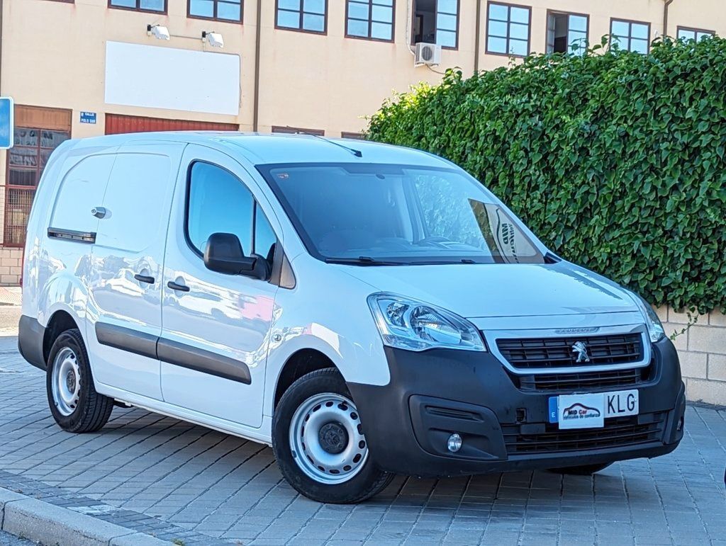 PEUGEOT Partner (Furgón 1.6BlueHDI Confort L2 100) en Madrid