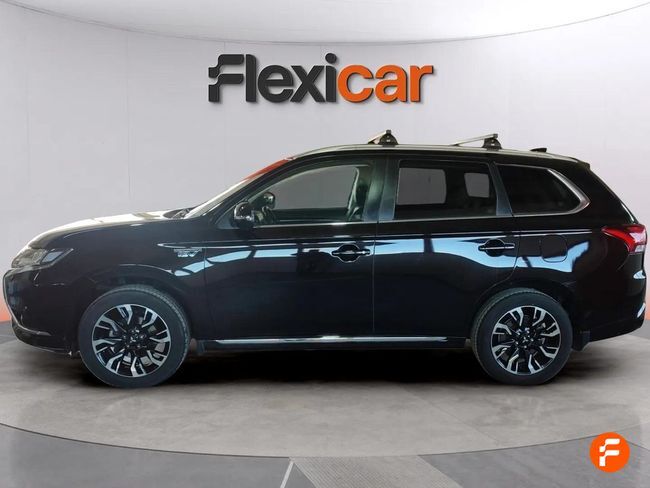 Foto del MITSUBISHI Outlander PHEV Kaiteki 4WD