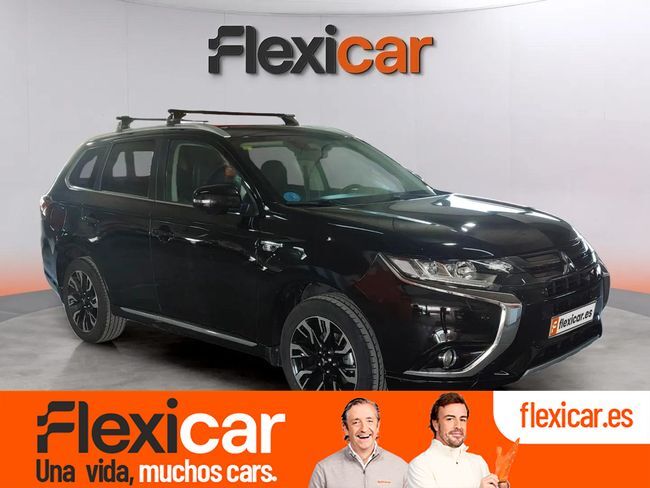 Foto del MITSUBISHI Outlander PHEV Kaiteki 4WD