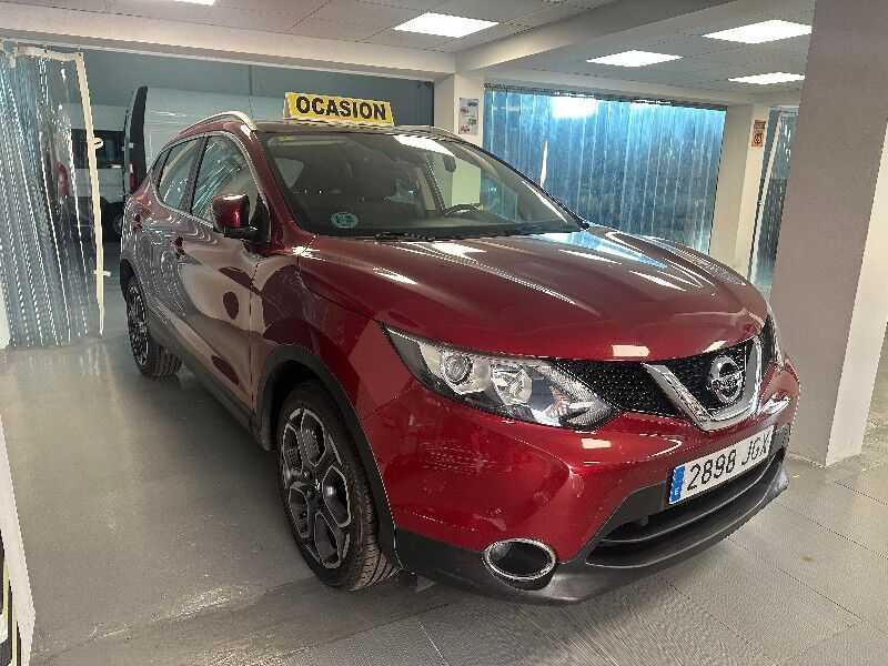 NISSAN Qashqai (1.6 DCI XTRONIC) en Barcelona
