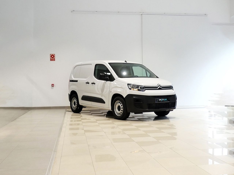 Foto del CITROEN Berlingo Van PureTech S&S Talla M