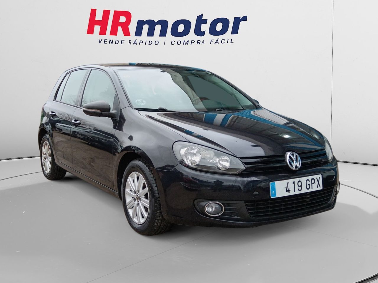 VOLKSWAGEN Golf (Advance) en Madrid