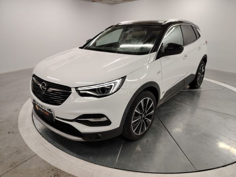 Foto del OPEL Grandland X PHEV 1.6 Turbo Selective AT8 4x2