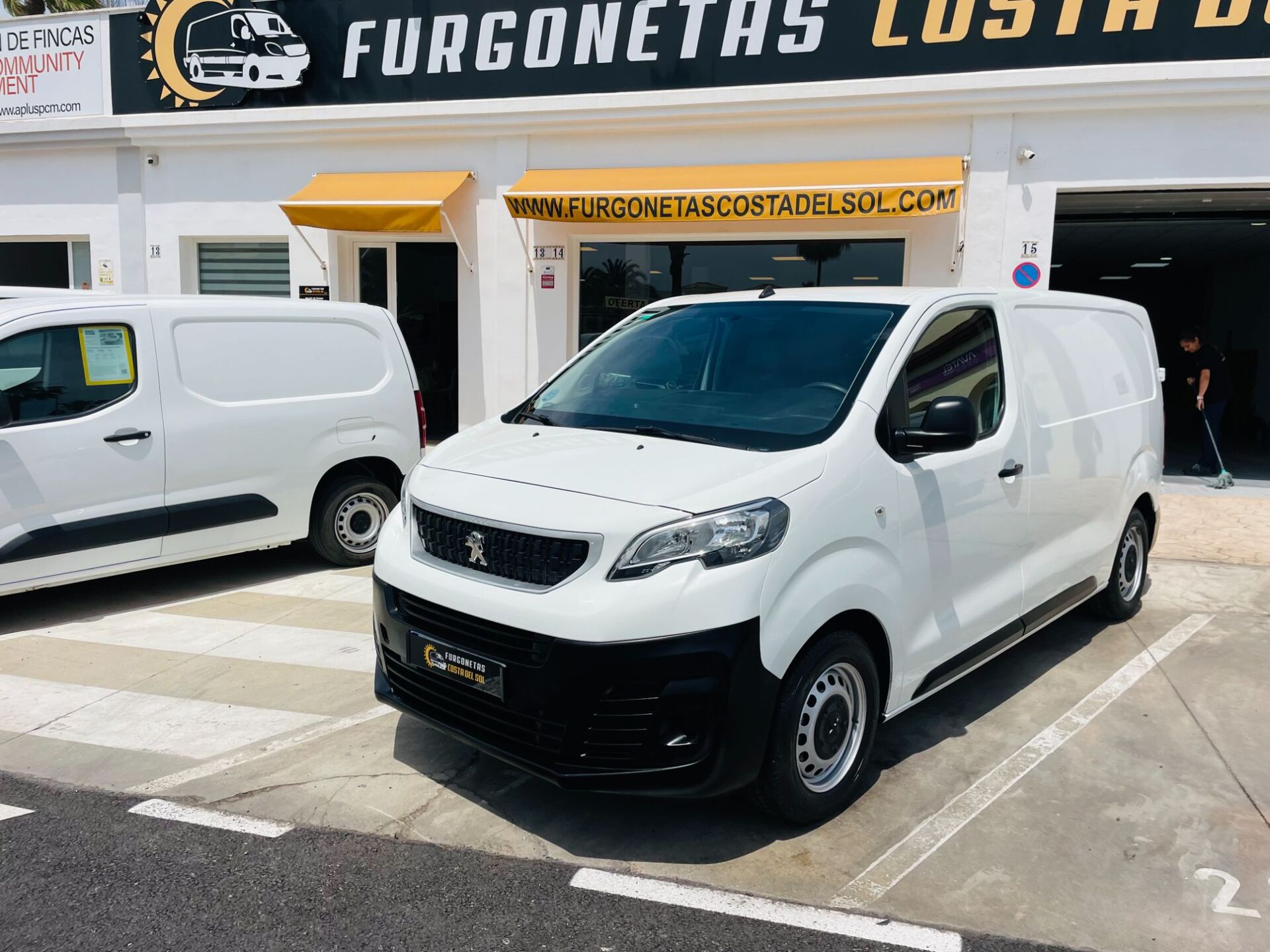 Imagen de PEUGEOT Expert