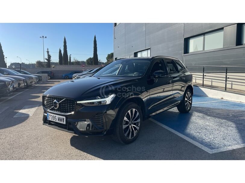 Foto del VOLVO XC60 B4 Plus Dark AWD Aut.