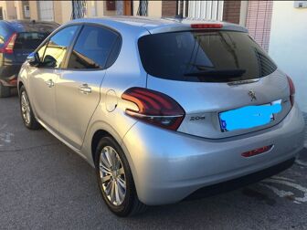 Imagen de PEUGEOT 208 1.2 PureTech Access 82