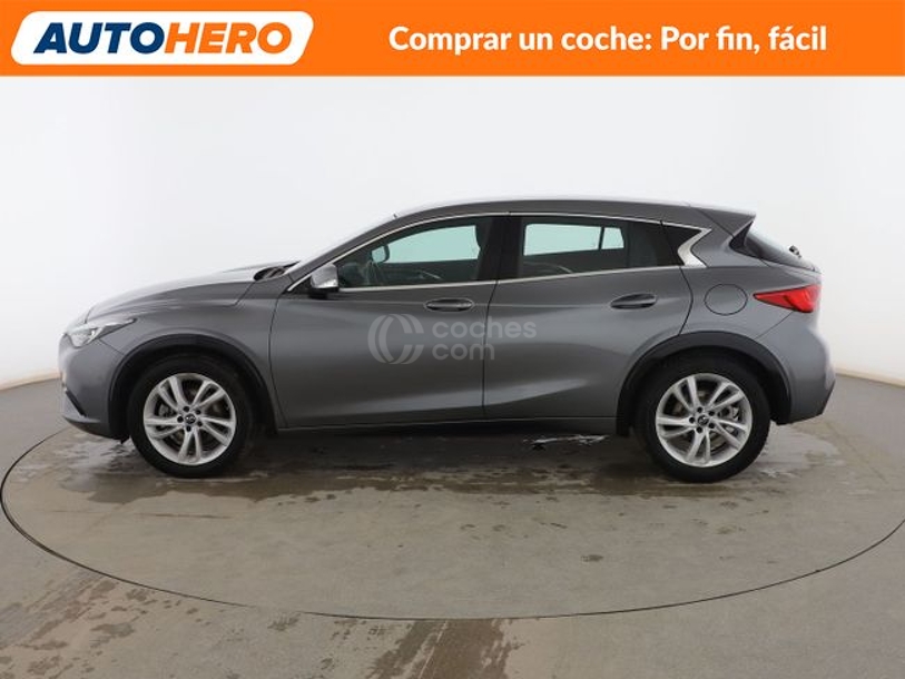 Foto del INFINITI Q30 2.2d Premium Tech 7DCT