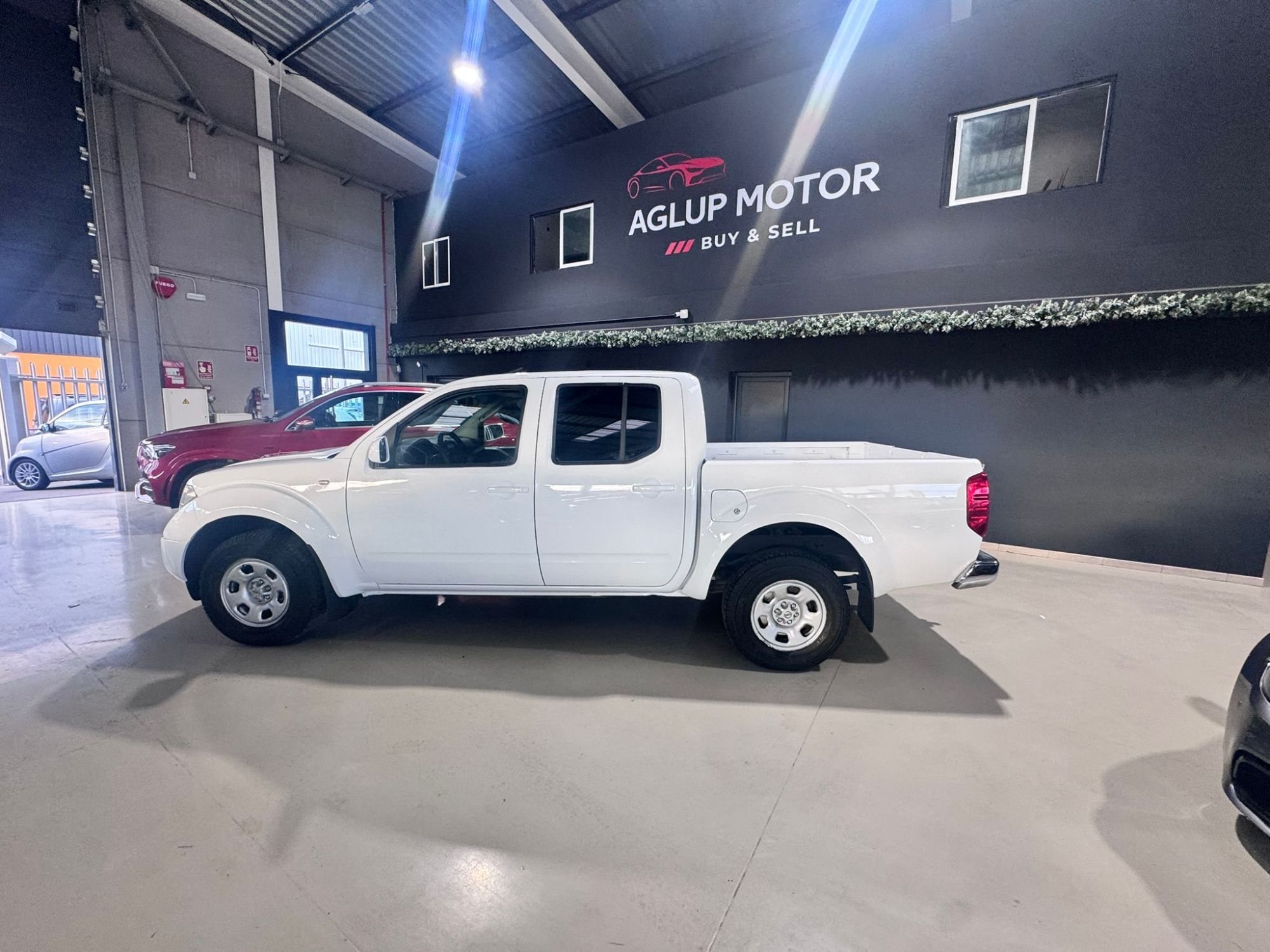 Foto del NISSAN Navara 2.5dCi LE DCb. 4x4