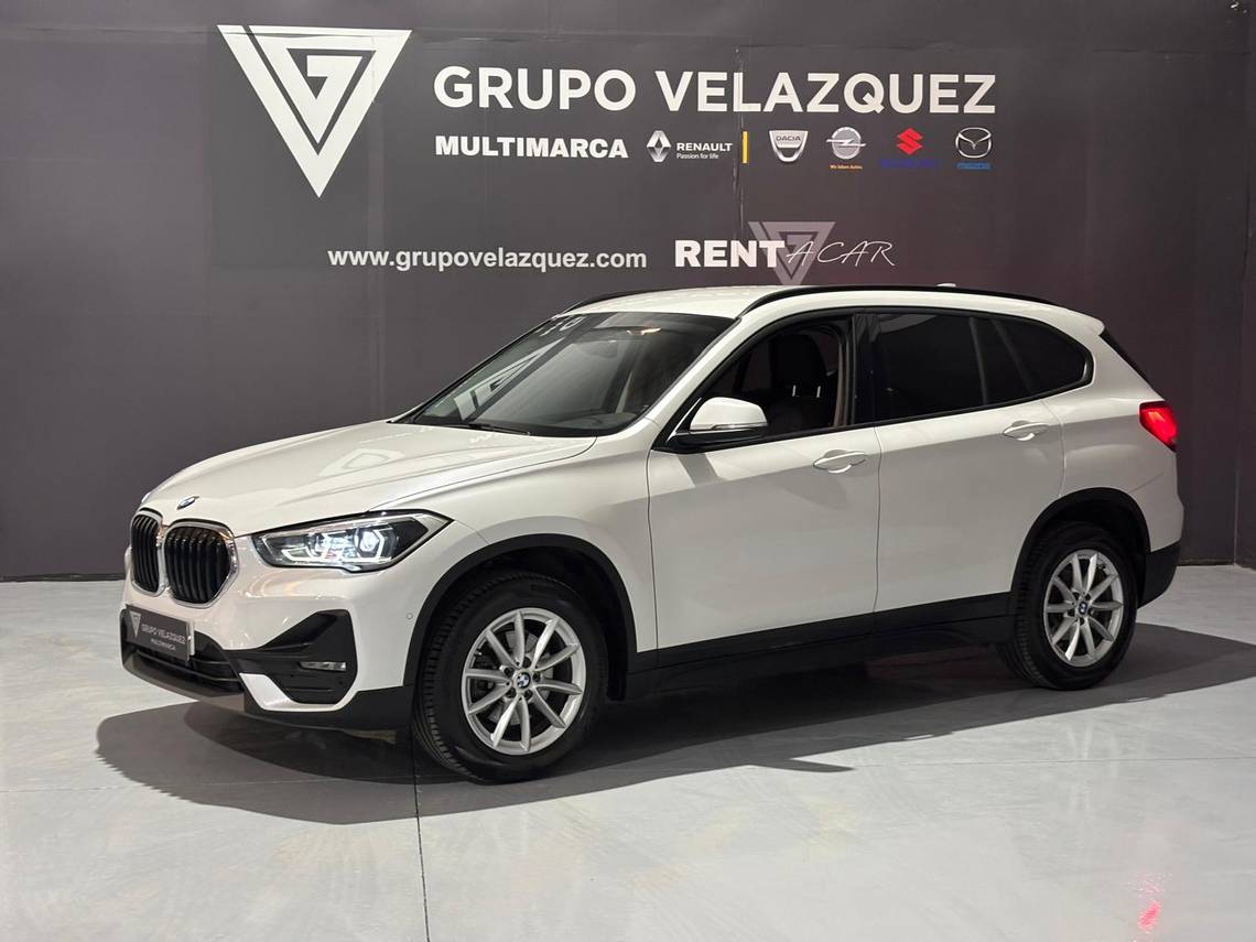 BMW X1 (sDrive18dA Corporate) en Sevilla
