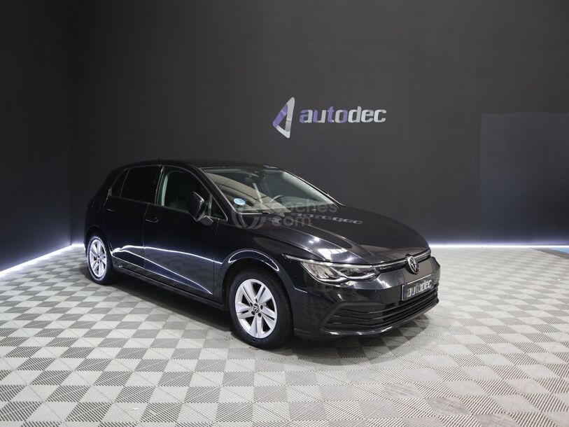 Foto del VOLKSWAGEN Golf 1.0 eTSI Life DSG 81kW