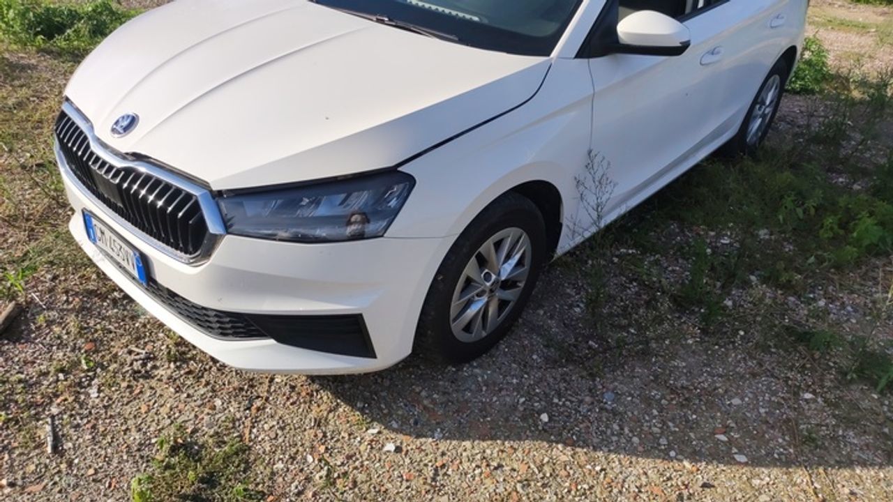 SKODA Fabia (1.0 MPI 59KW (80CV) Ambition) en Madrid