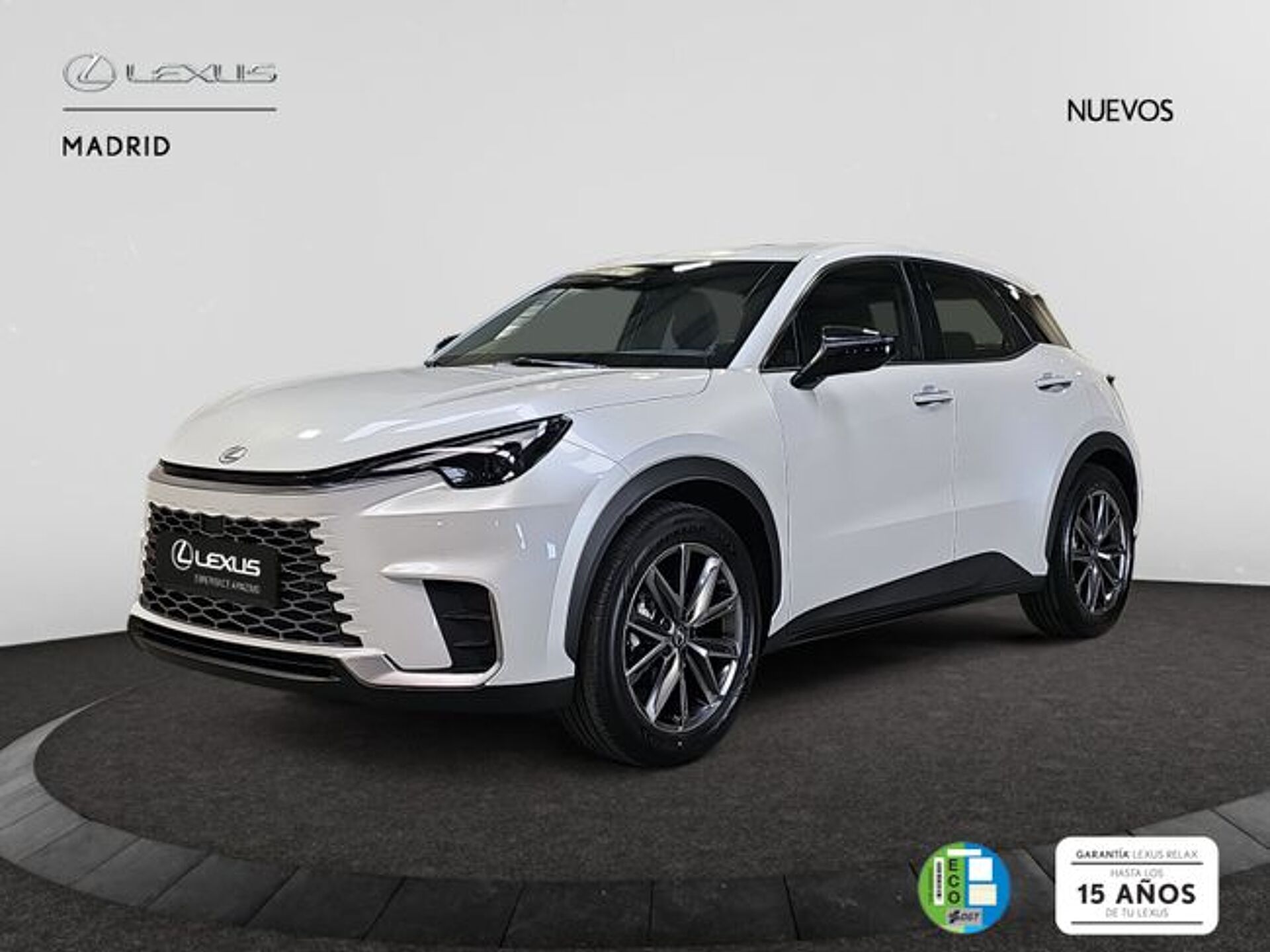 Imagen 2 de LEXUS LBX