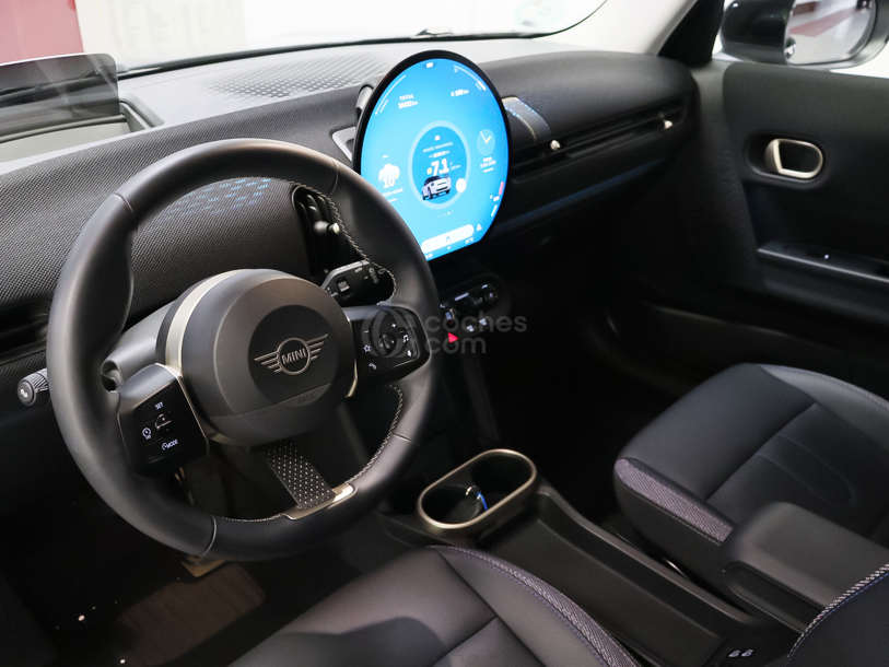 Foto del MINI Mini Cooper 5 puertas C Classic Aut.