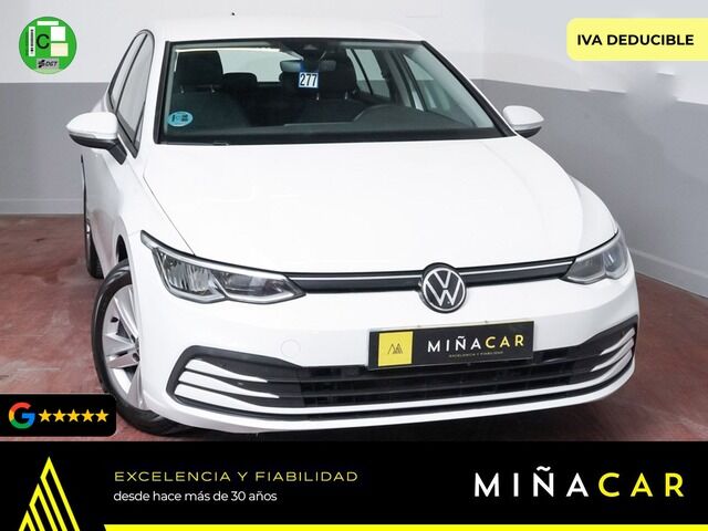 VOLKSWAGEN Golf (Life 1.5 TSI 96 kW (130 CV)) en Málaga