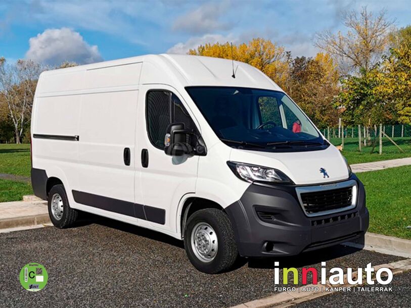 Foto del PEUGEOT Boxer Furgón 2.2BlueHDI 333 L2H2 S&S 140