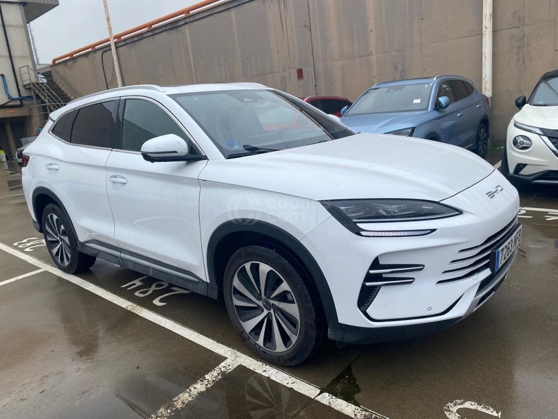 Foto del BYD Seal U DM-i Design 238kW 4x4