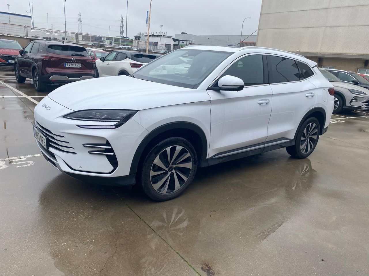 Foto del BYD Seal U DM-i Design 238kW 4x4