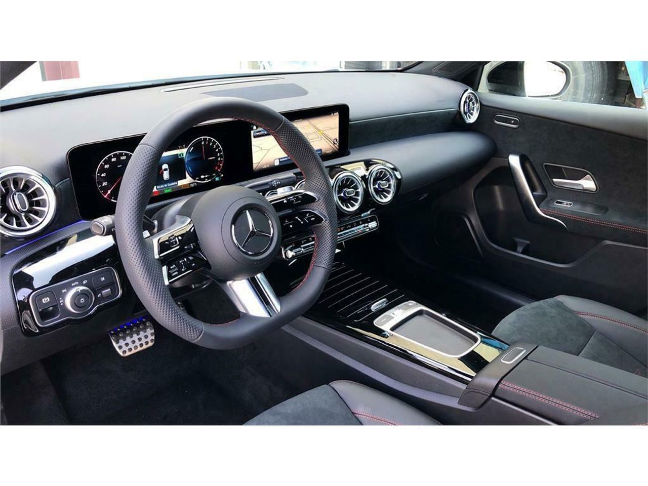 Foto del MERCEDES Clase A A 180d Progressive Line Advanced 8G-DCT