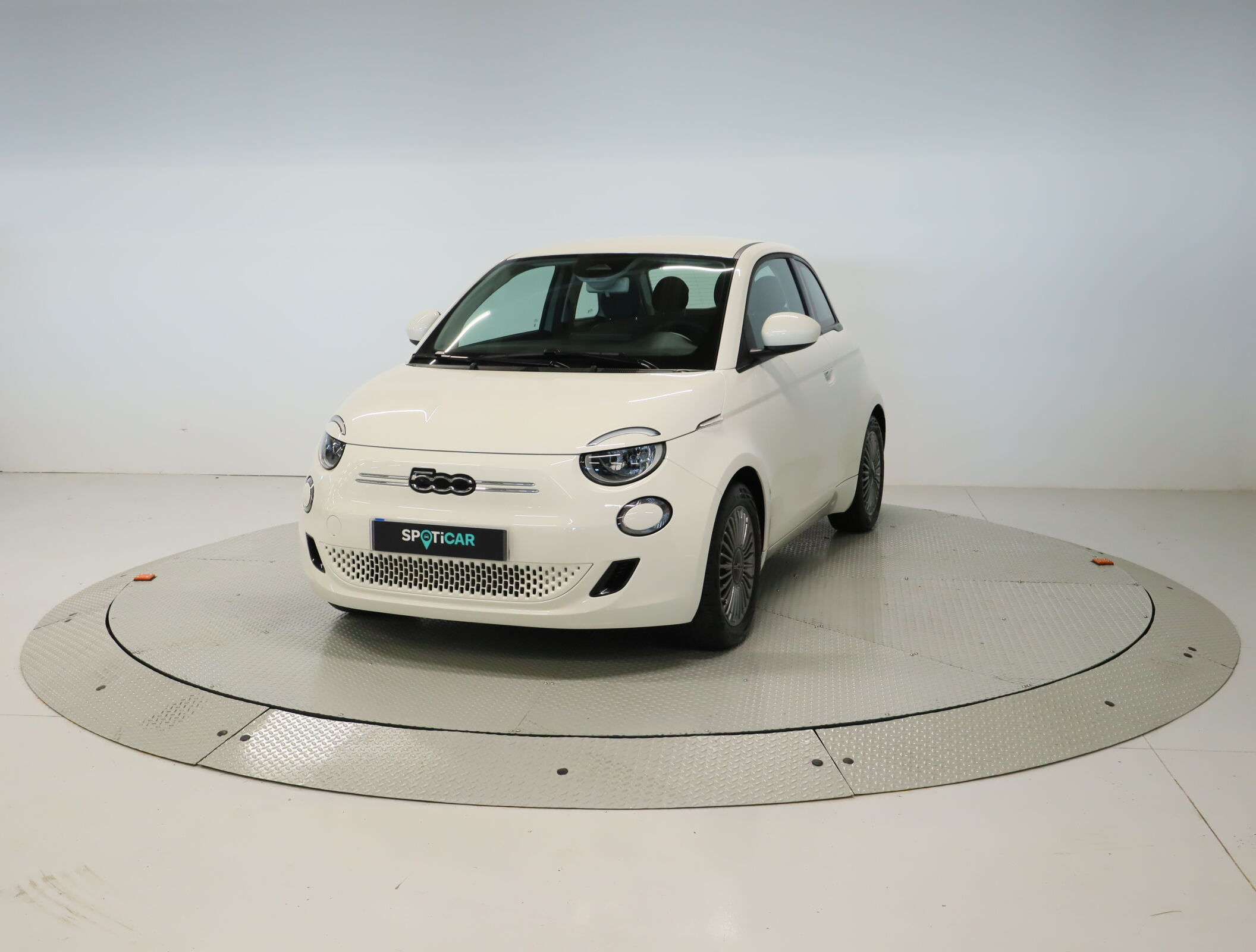 FIAT 500 (BEV 87KW (118CV) ICON 118 3P) en Baleares