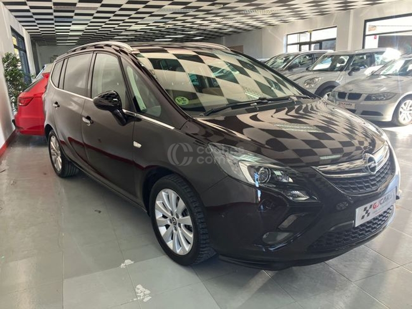 Foto del OPEL Zafira Tourer 2.0CDTi Excellence 165