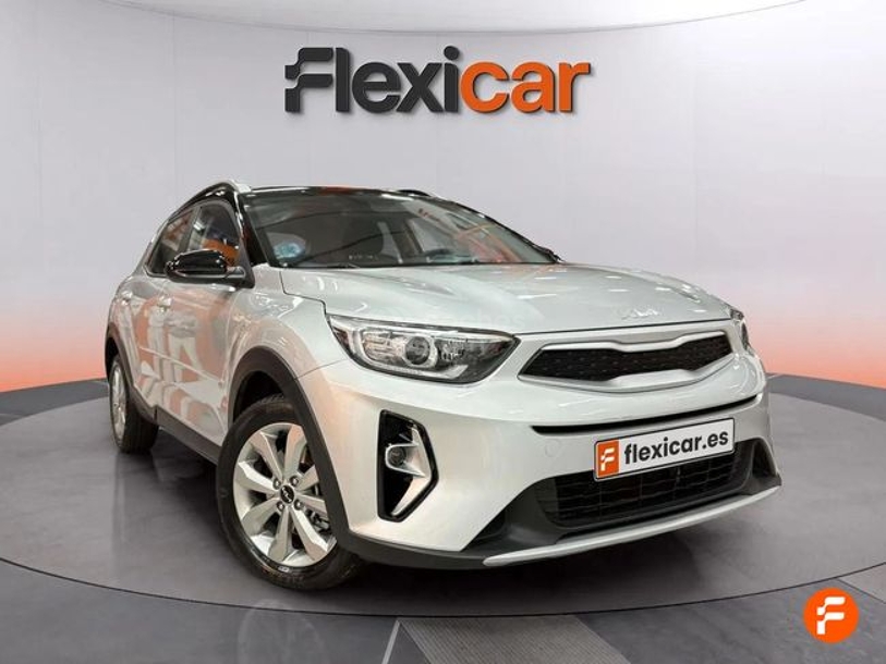 Foto del KIA Stonic 1.0 T-GDi MHEV iMT Concept Plus 100