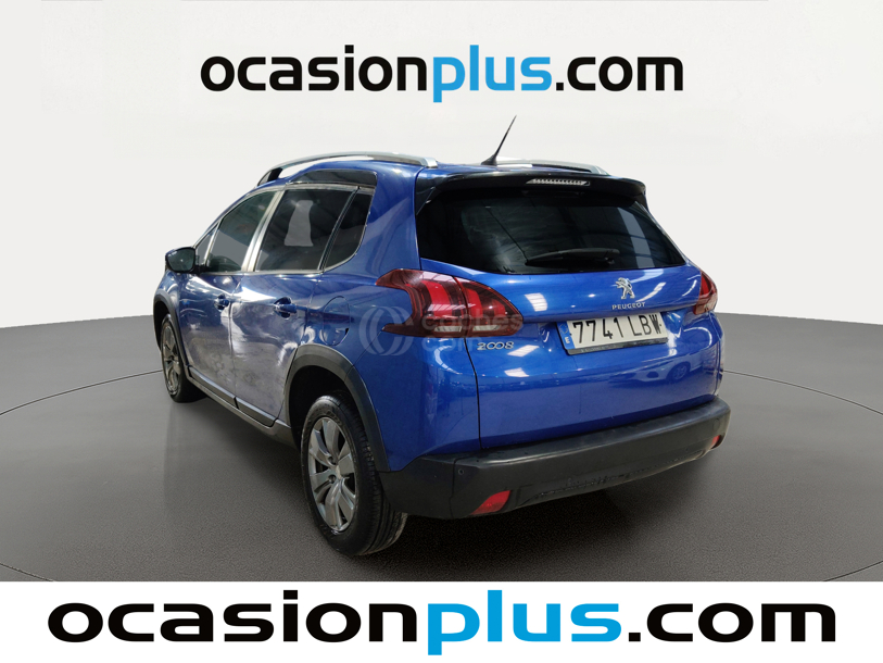 Foto del PEUGEOT 2008 1.2 PureTech S&S Signature 110