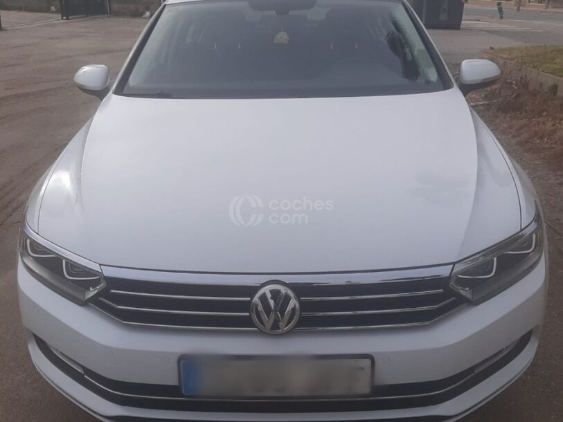 Foto del VOLKSWAGEN Passat 2.0TDI BMT Sport 4M 110kW