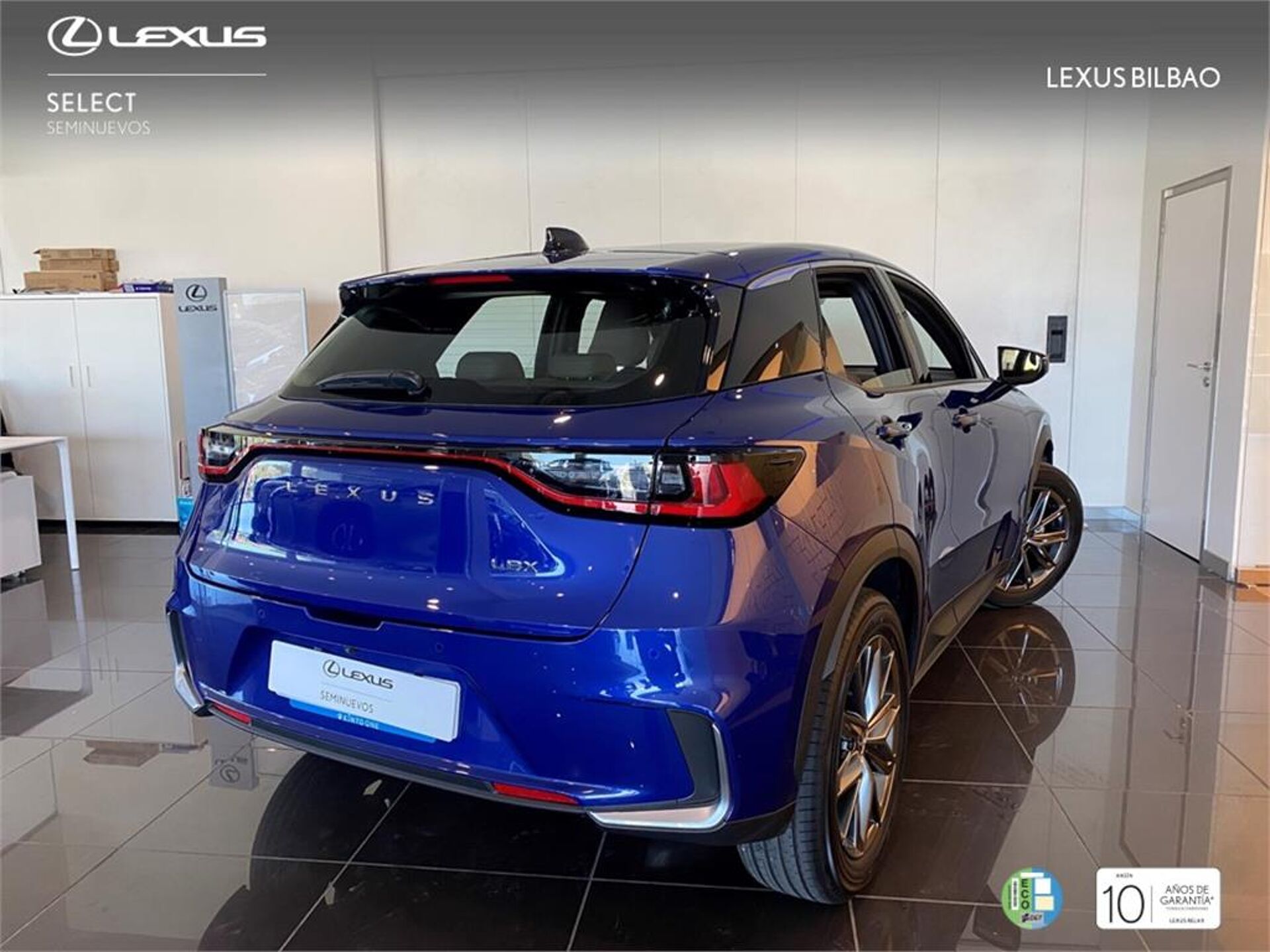 Imagen 2 de LEXUS LBX