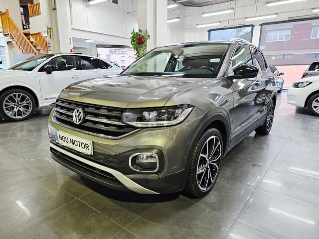 VOLKSWAGEN T-Cross (Sport 1.0 TSI 85 kW (115 CV) DSG) en Barcelona