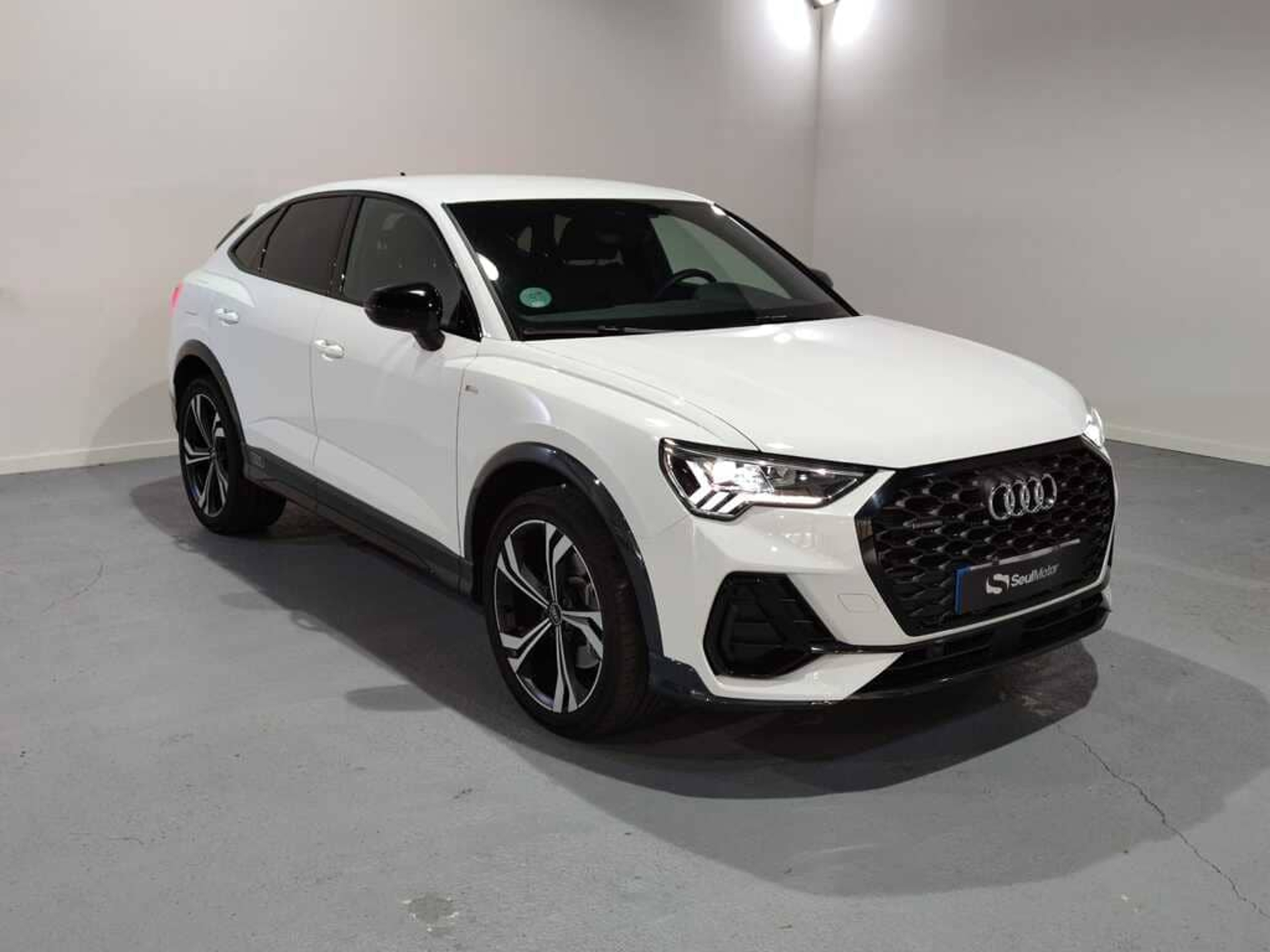 Imagen de AUDI Q3