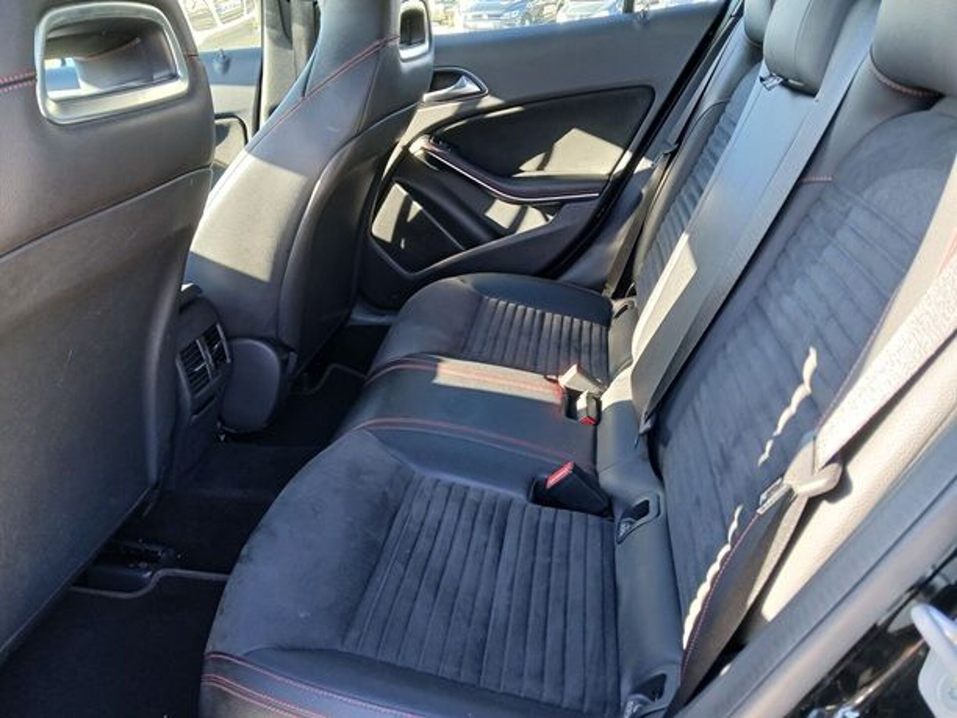 Imagen 3 de MERCEDES Clase GLA