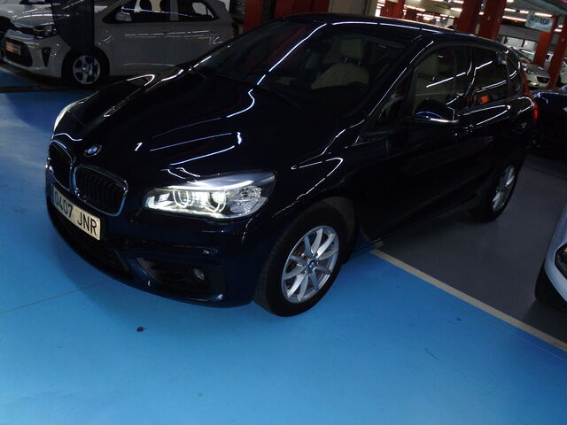 BMW Serie 2 (218d Active Tourer 110 kW (150 CV)) en Barcelona