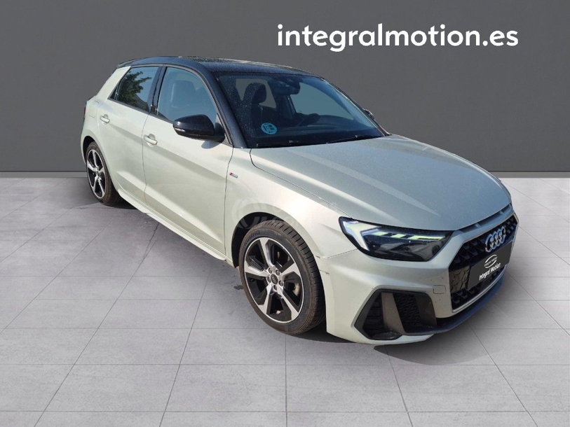 Foto del AUDI A1 Sportback 30 TFSI Adrenalin