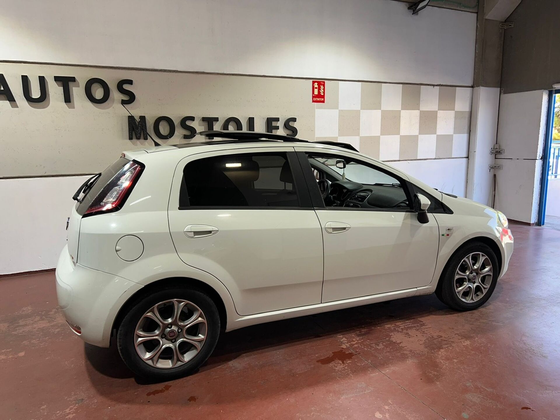 Imagen 3 de FIAT Punto