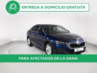 Imagen de SKODA Octavia Combi 1.5 TSI MHEV Ambition Plus DSG 110kW