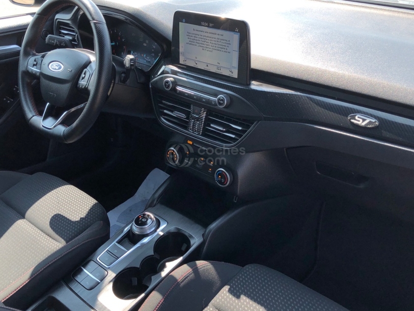 Foto del FORD Focus 1.0 Ecoboost Auto-S&S ST-Line PS 125