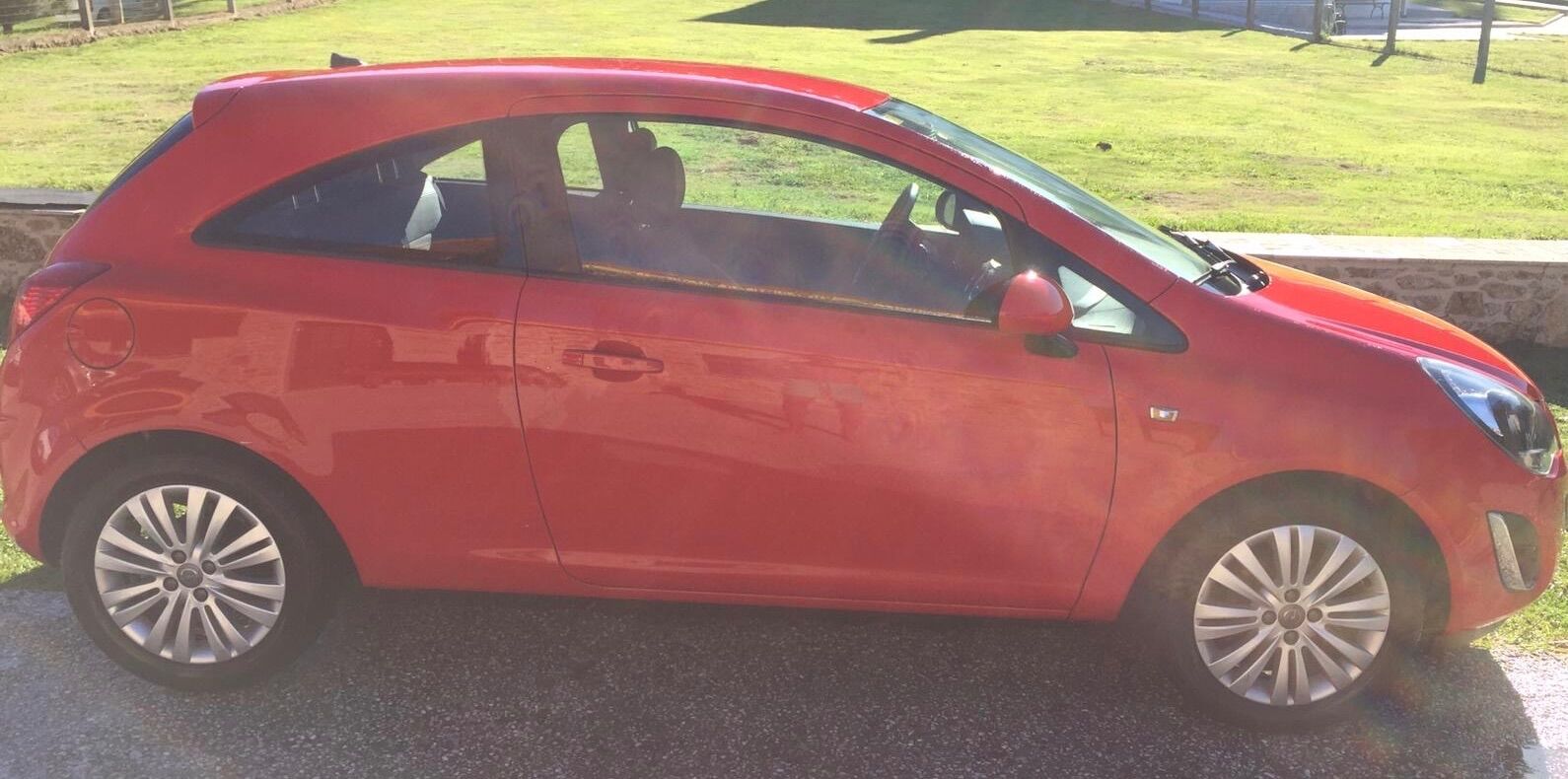 Foto del OPEL Corsa 1.2 Selective S&S