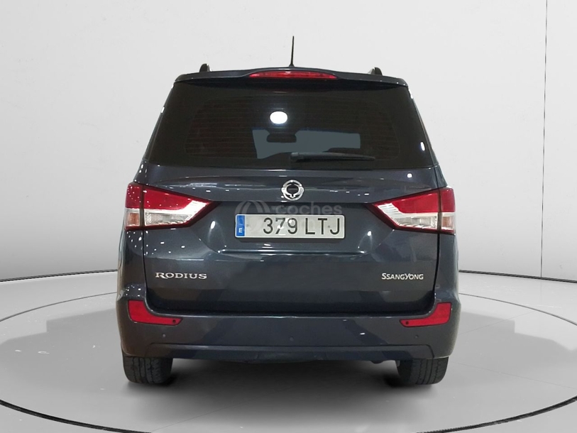 Foto del SSANGYONG KGM Rodius 270 Xdi Premium