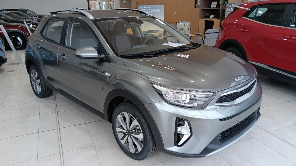 KIA Stonic (1.2 DPI CONCEPT 5P) en Badajoz