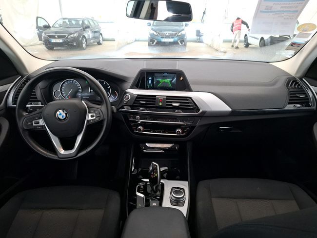 Foto del BMW X3 sDrive 18dA Business