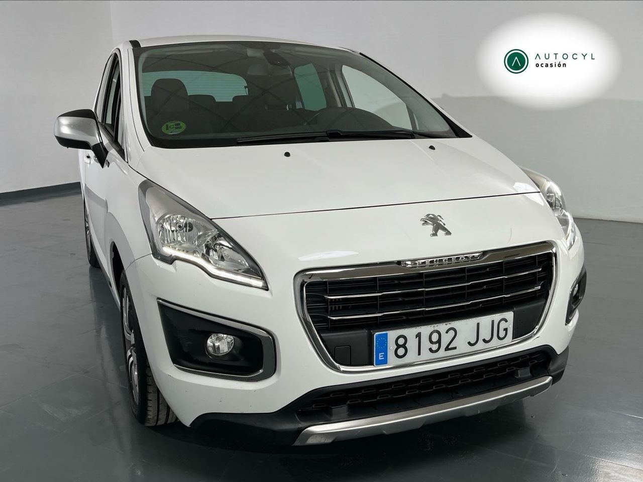PEUGEOT 3008 (Access 1.6 BlueHDI 120 FAP) en Valladolid