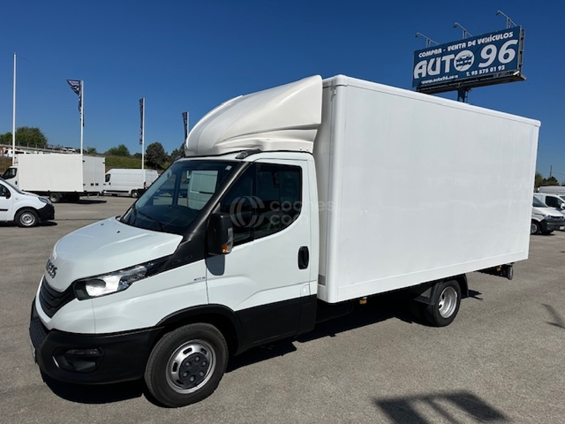 Foto del IVECO Daily Chasis Cabina 35C16 3750 156