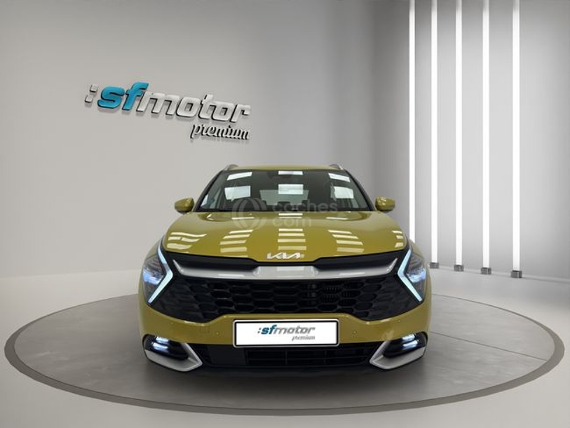 Foto del KIA Sportage 1.6 T-GDi MHEV Tech DCT 4x4 180